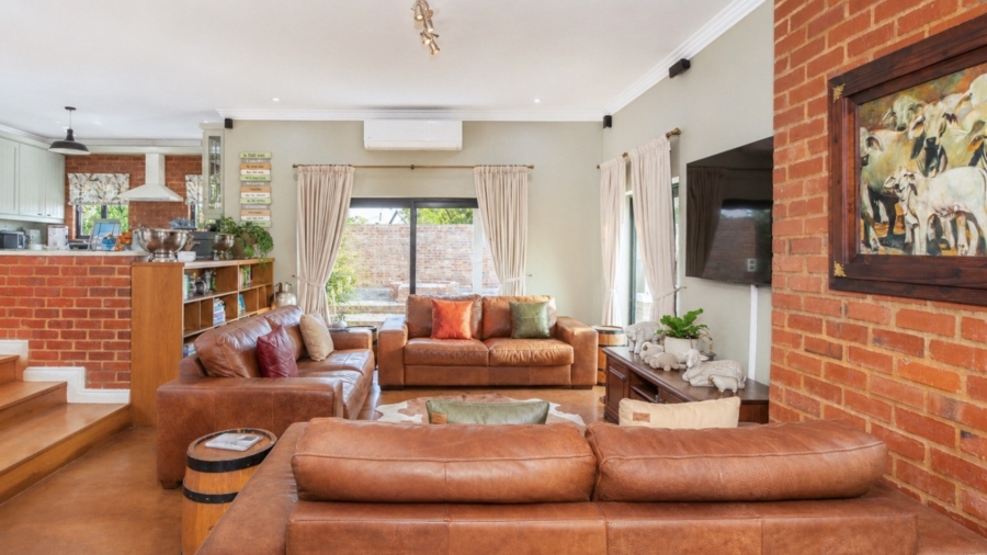 4 Bedroom Property for Sale in Seasons Lifestyle Estate North West